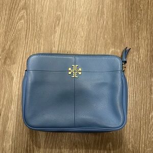 Tory Burch Ivy blue crossbody with gold hardware